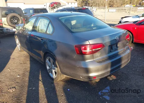 2018 Volkswagen Jetta 1.4T S from USA, damaged, VIN 3VW2B7AJ8JM256546